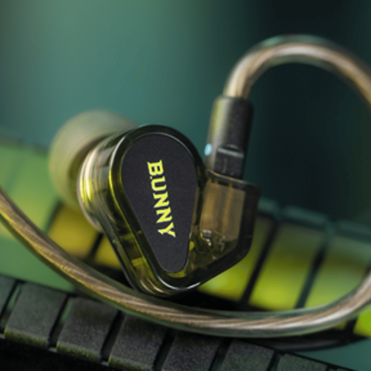TANCHJIM BUNNY FOR GAMING  USB-C 遊戲入耳耳機 | 内附USB-C DSP(最高 384 kHz／32 bit PCM)(黑綠色)