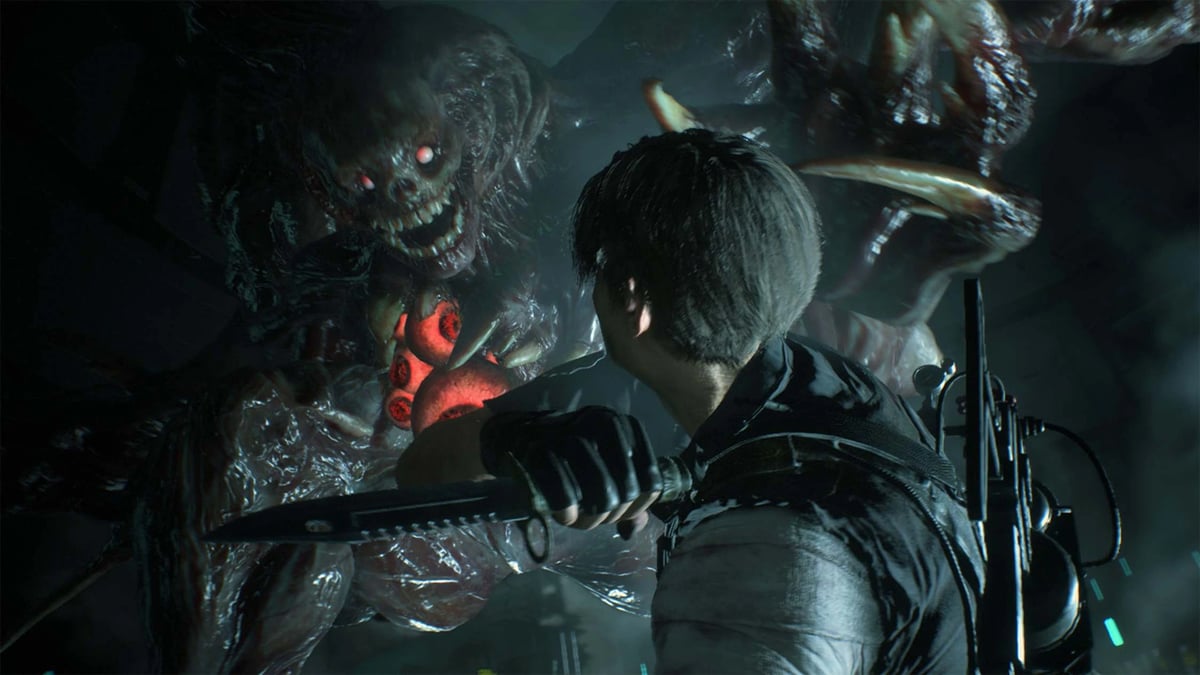 Resident Evil 2 里昂持刀面對紅眼怪物