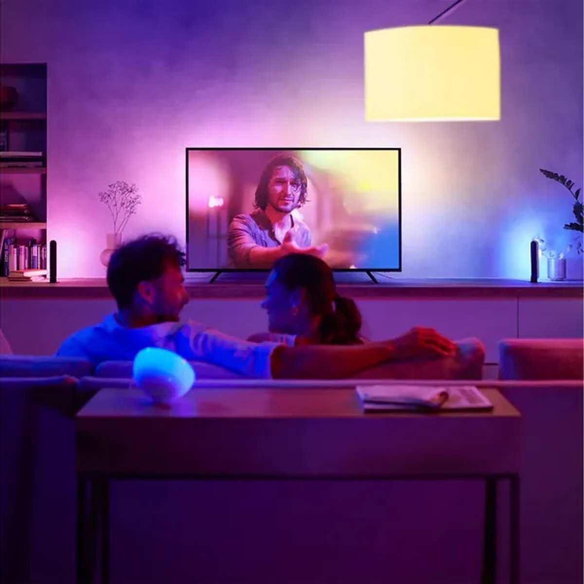 Philips Hue Play 65 吋漸變全彩情境燈帶 (電視適用)