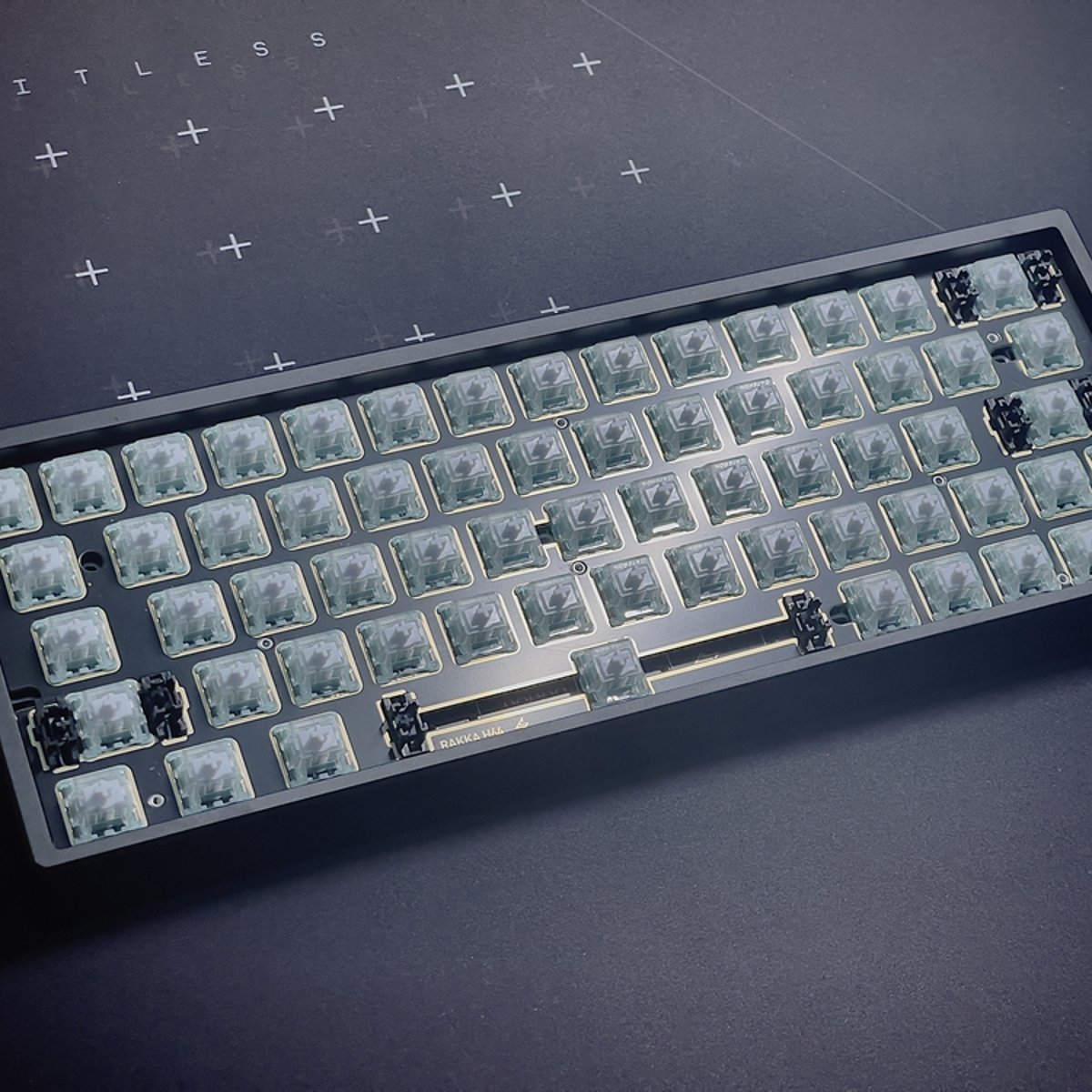 Rakka H60 磁軸電競鍵盤(陽極黑)