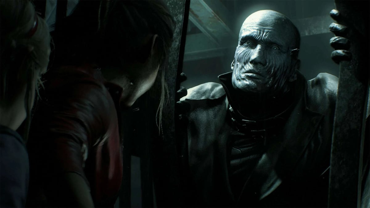 Resident Evil 2 克萊兒面對鐵欄後的禿頭人