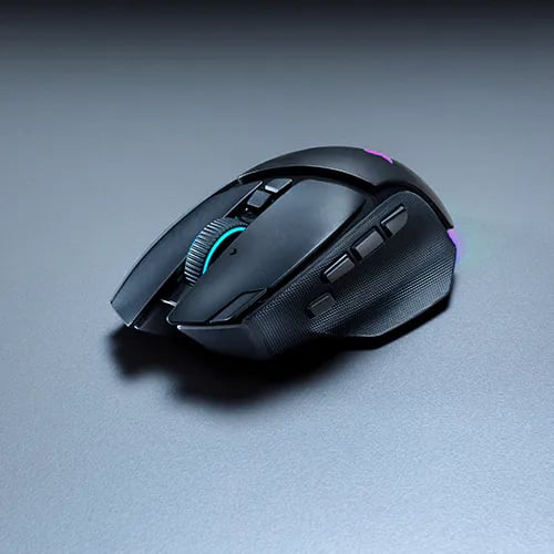 Basilisk V4 Pro 側鍵與滾輪燈光